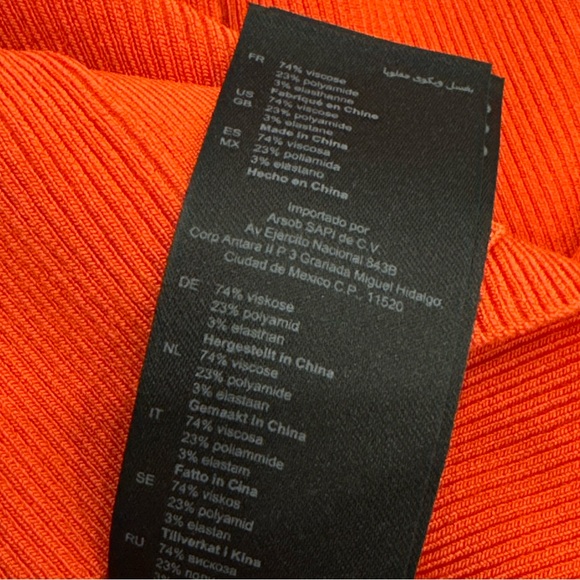 Sandro Ribbed button-front
Cardigan
Size S/1 - Picture 9 of 9